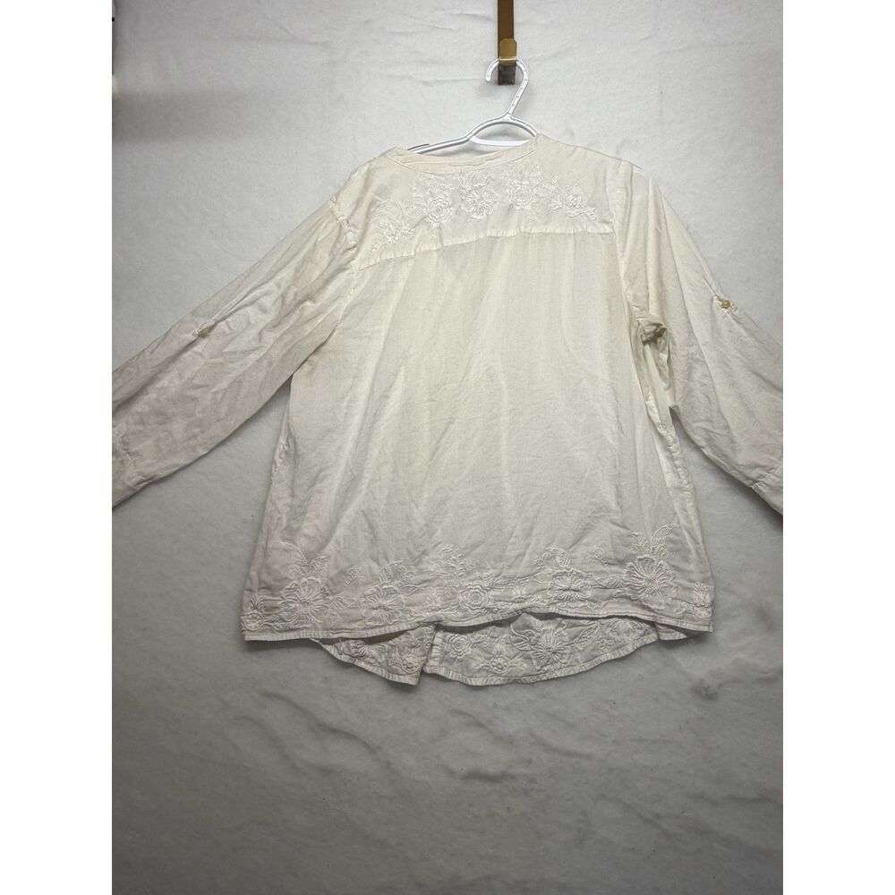 Johnny Was White Blouse Tunic with embroidered button-down floral details XL - Picture 8 of 9